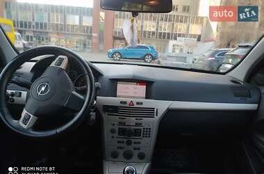 Универсал Opel Astra 2008 в 