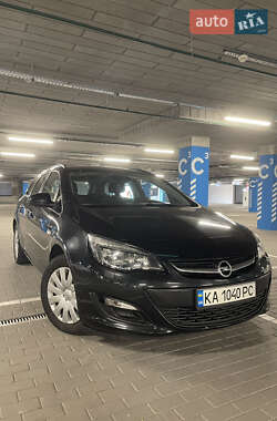 Універсал Opel Astra 2012 в Києві