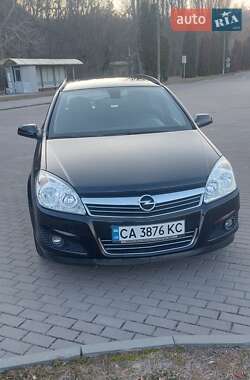Универсал Opel Astra 2007 в 