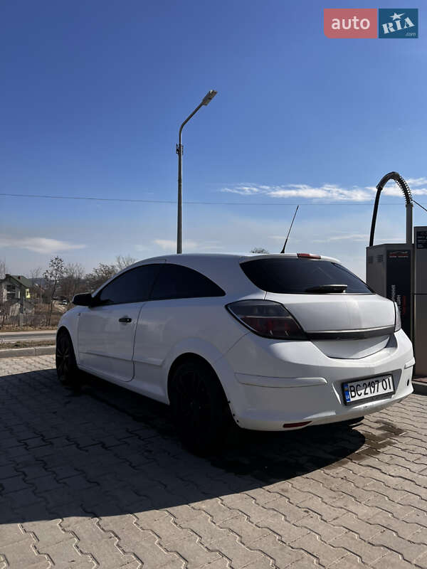 Хетчбек Opel Astra 2006 в Львові