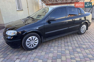 Седан Opel Astra 2006 в Бережанах
