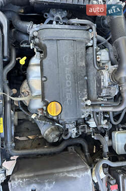 Седан Opel Astra 2006 в Бережанах