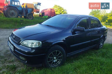 Седан Opel Astra 2006 в 