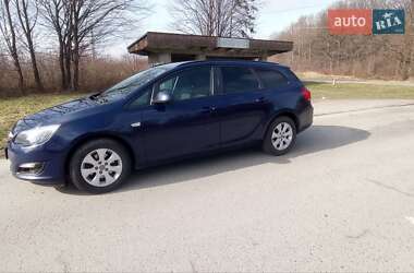 Универсал Opel Astra 2013 в Дрогобыче