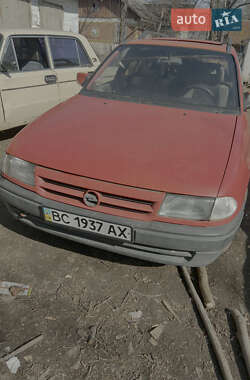 Универсал Opel Astra 1993 в Стрые