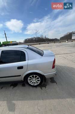Седан Opel Astra 2003 в 