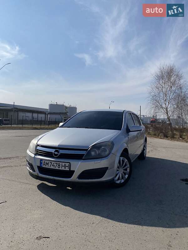 Opel Astra 2004