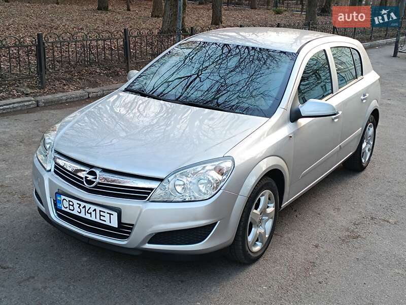 Хетчбек Opel Astra 2007 в Києві