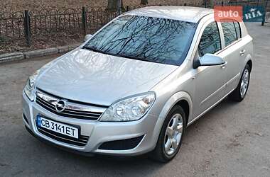 Хетчбек Opel Astra 2007 в Києві