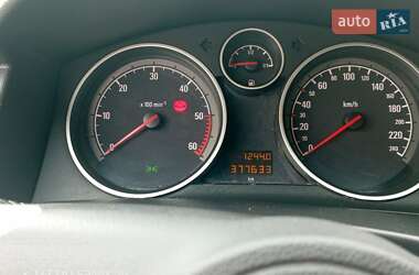 Хэтчбек Opel Astra 2008 в 