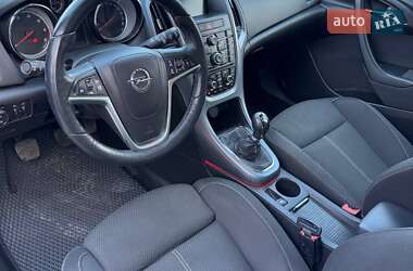 Хэтчбек Opel Astra 2015 в Виннице