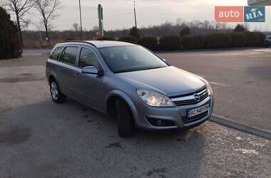 Универсал Opel Astra 2008 в 
