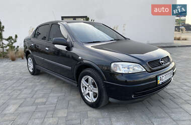 Седан Opel Astra 2007 в Луцке