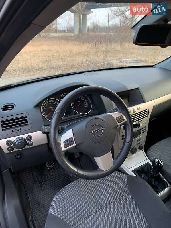 Универсал Opel Astra 2008 в Харькове