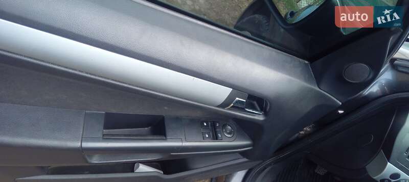 Универсал Opel Astra 2009 в Бориславе