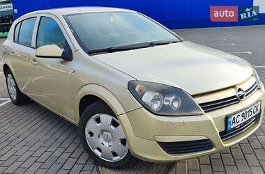 Хетчбек Opel Astra 2005 в Дубні