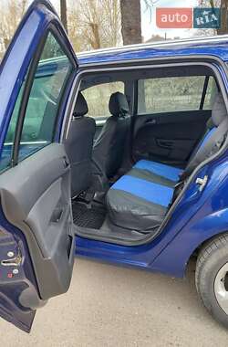 Универсал Opel Astra 2007 в 