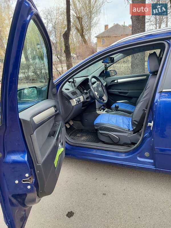 Универсал Opel Astra 2007 в Кривом Роге