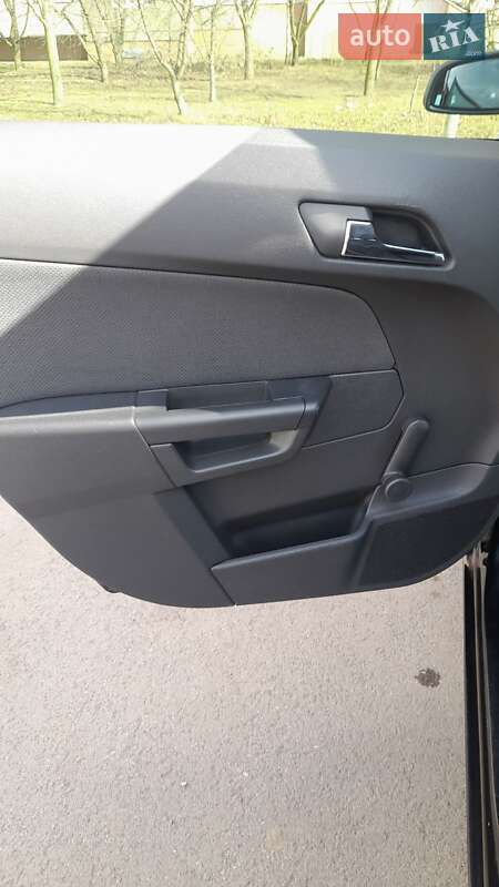 Универсал Opel Astra 2007 в Полтаве