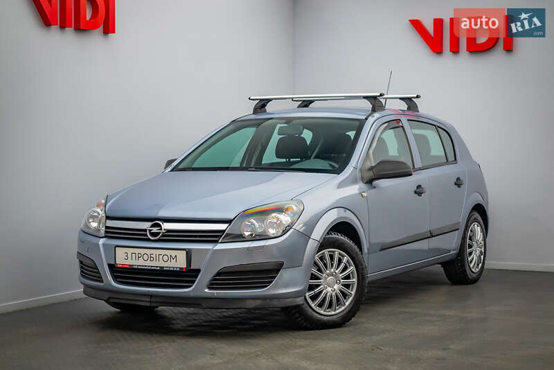 Хэтчбек Opel Astra 2006 в Киеве