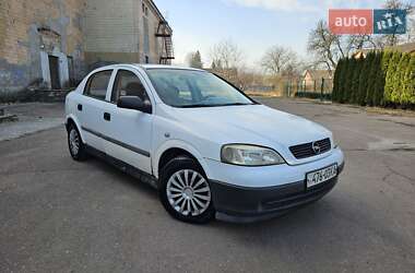 Хэтчбек Opel Astra 1999 в Обухове