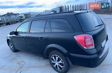 Универсал Opel Astra 2004 в 