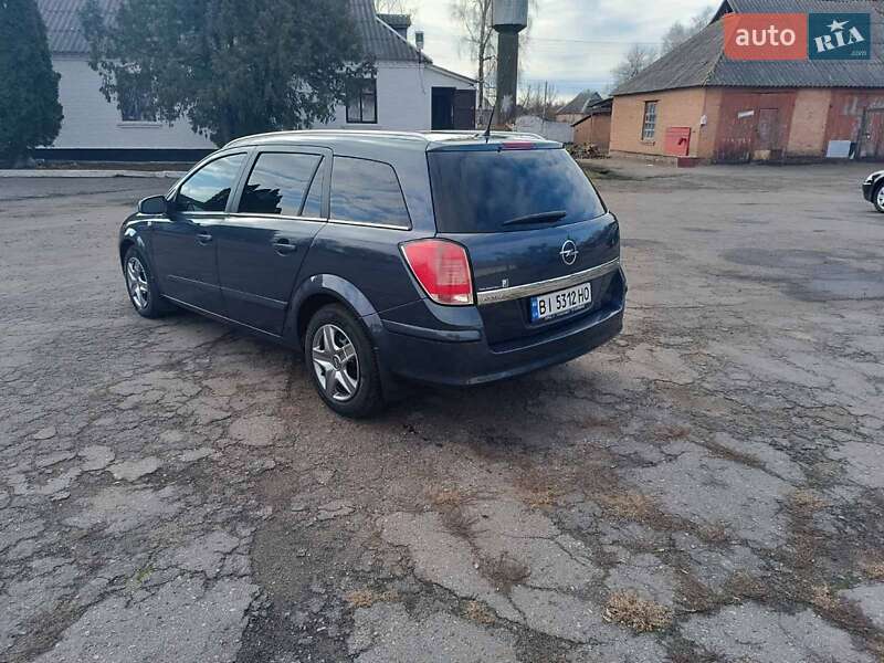 Універсал Opel Astra 2008 в Києві