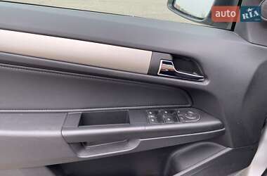 Универсал Opel Astra 2007 в 