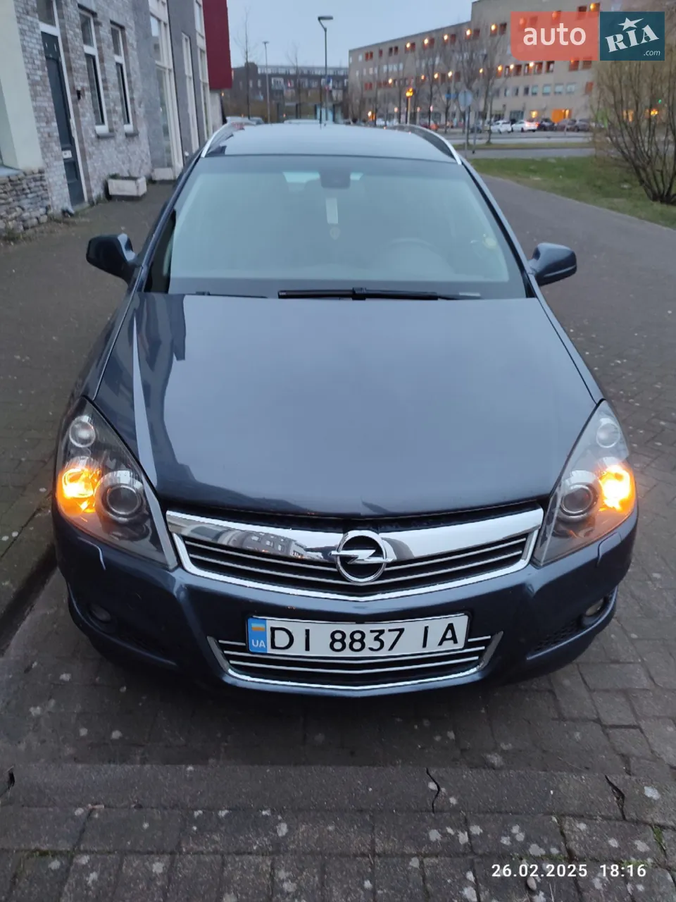 2011 Opel Astra - мініатюра 9