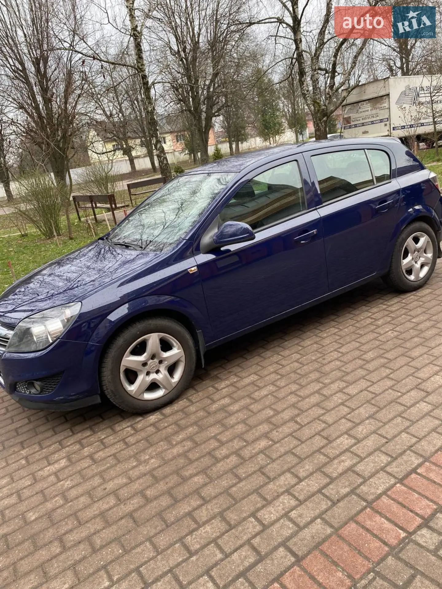 2013 Opel Astra - мініатюра 2