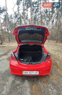 Хэтчбек Opel Astra 2006 в Киеве