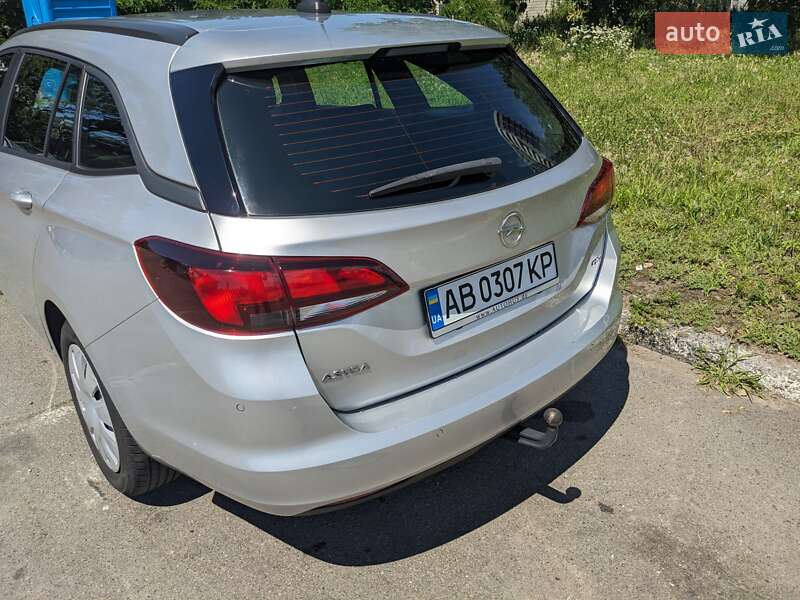 Универсал Opel Astra 2018 в Киеве фото 5 Универсал Opel Astra 2018 в Киеве