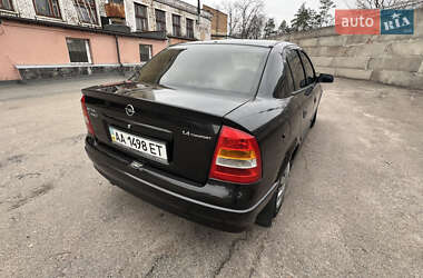 Седан Opel Astra 2007 в 