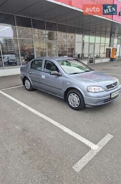 Седан Opel Astra 2008 в 
