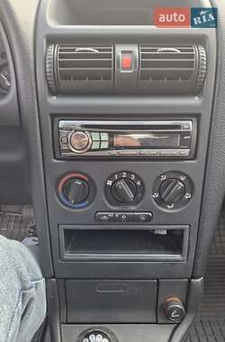 Седан Opel Astra 2008 в 