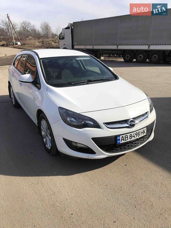 Opel Astra 2014