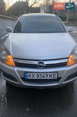 Хетчбек Opel Astra 2006 в Харкові