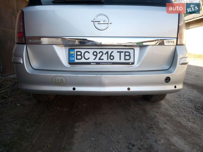 Универсал Opel Astra 2007 в 