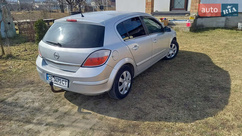 Хетчбек Opel Astra 2004 в Чернівцях фото 7 Хетчбек Opel Astra 2004 в Чернівцях