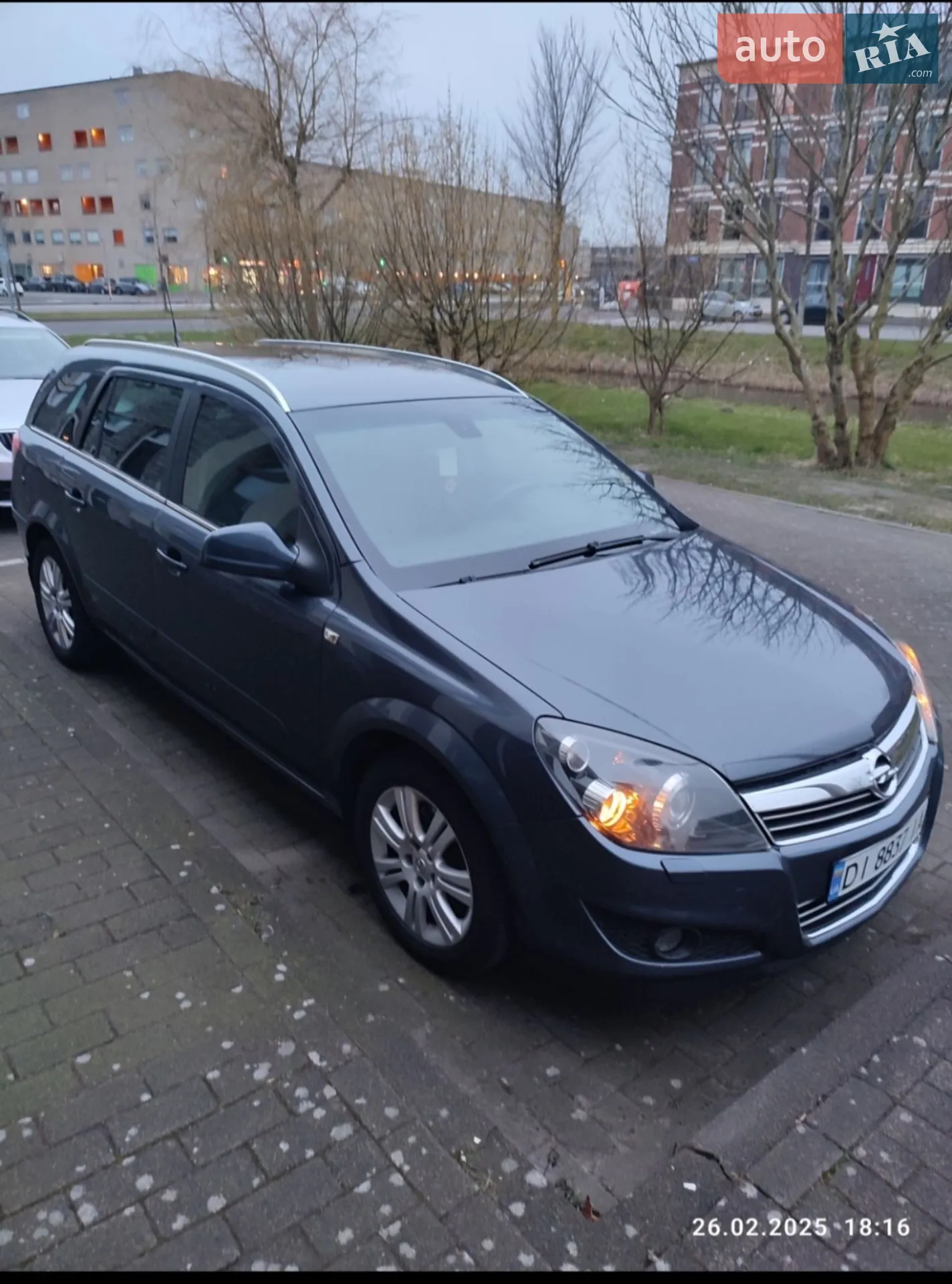 2011 Opel Astra - мініатюра 3