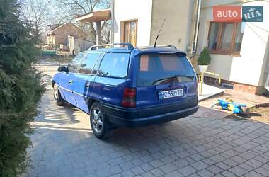 Универсал Opel Astra 1996 в 