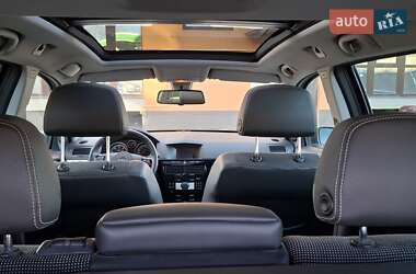Универсал Opel Astra 2009 в 