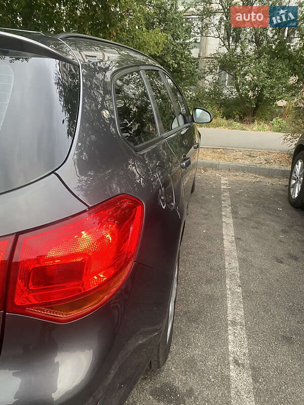 Универсал Opel Astra 2011 в Полтаве