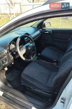 Универсал Opel Astra 2004 в 