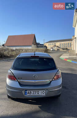 Хэтчбек Opel Astra 2008 в 