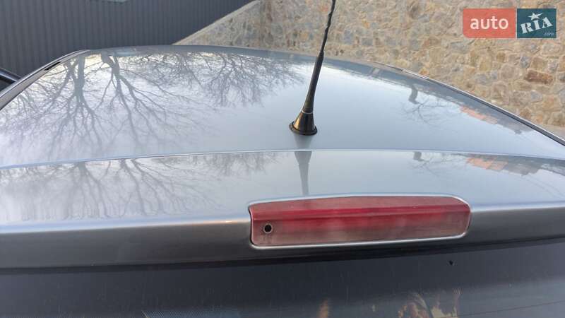 Хэтчбек Opel Astra 2010 в Виннице