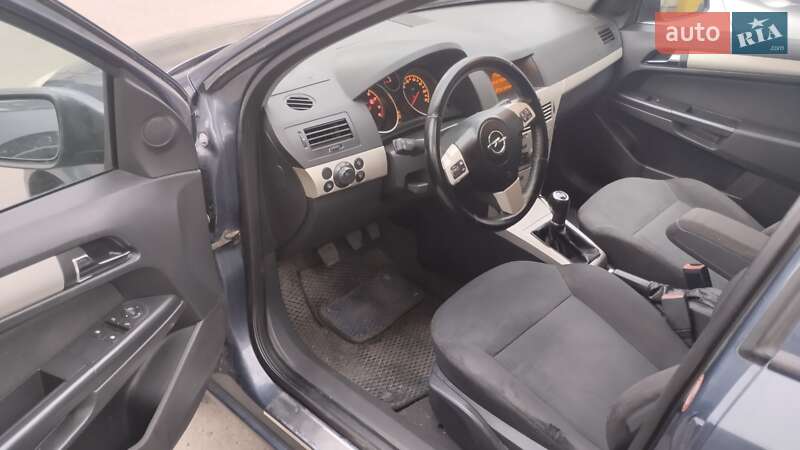 Універсал Opel Astra 2007 в Львові