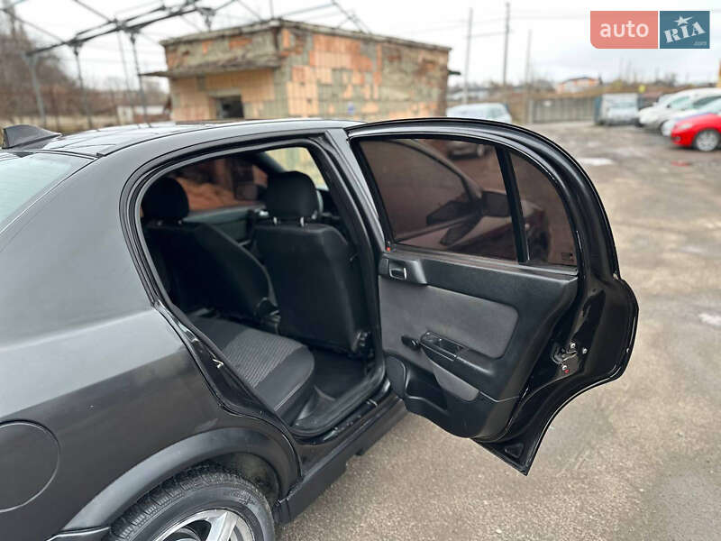 Седан Opel Astra 2008 в Рівному фото 15 Седан Opel Astra 2008 в Рівному