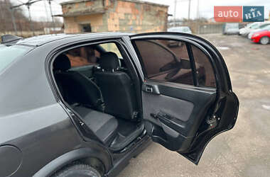 Седан Opel Astra 2008 в 