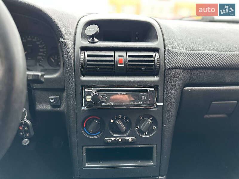 Седан Opel Astra 2008 в Рівному фото 18 Седан Opel Astra 2008 в Рівному